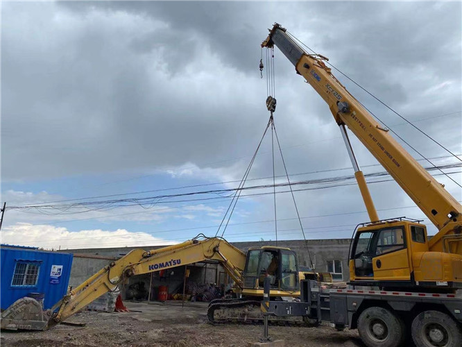 越城区25吨吊车的工作半径是多少？